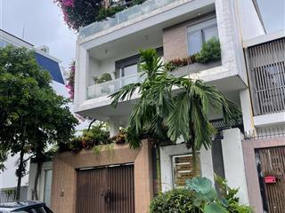 Bán biệt thự ngay nguyễn văn hưởng thảo điền quận 2, trệt 3 lầu, 8.5x20m đường 12m giá 48 tỷ t/l