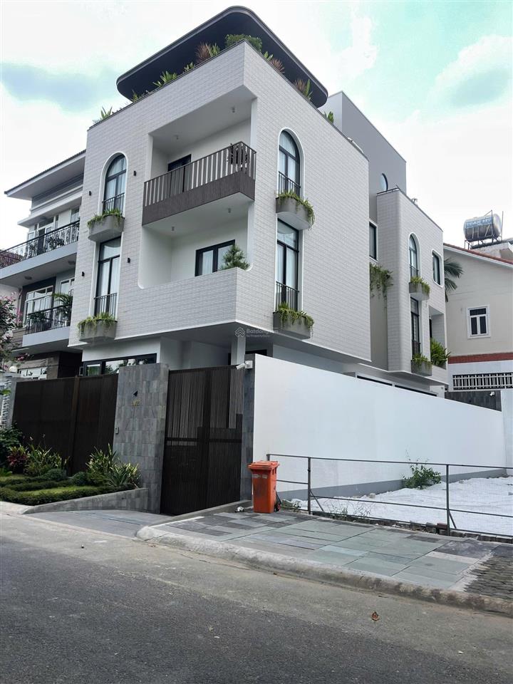 Bán đất biệt thự compound thảo điền quận 2, 7x20m. sổ hồng cá nhân đường 12m xây hầm 4 lầu