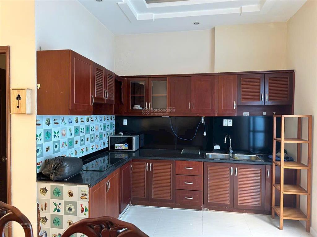 175tr/m2 có nhà sẵn phường thảo điền quận 2, 5x20m 100m2 trệt lầu đường ô tô sổ hồng cá nhân