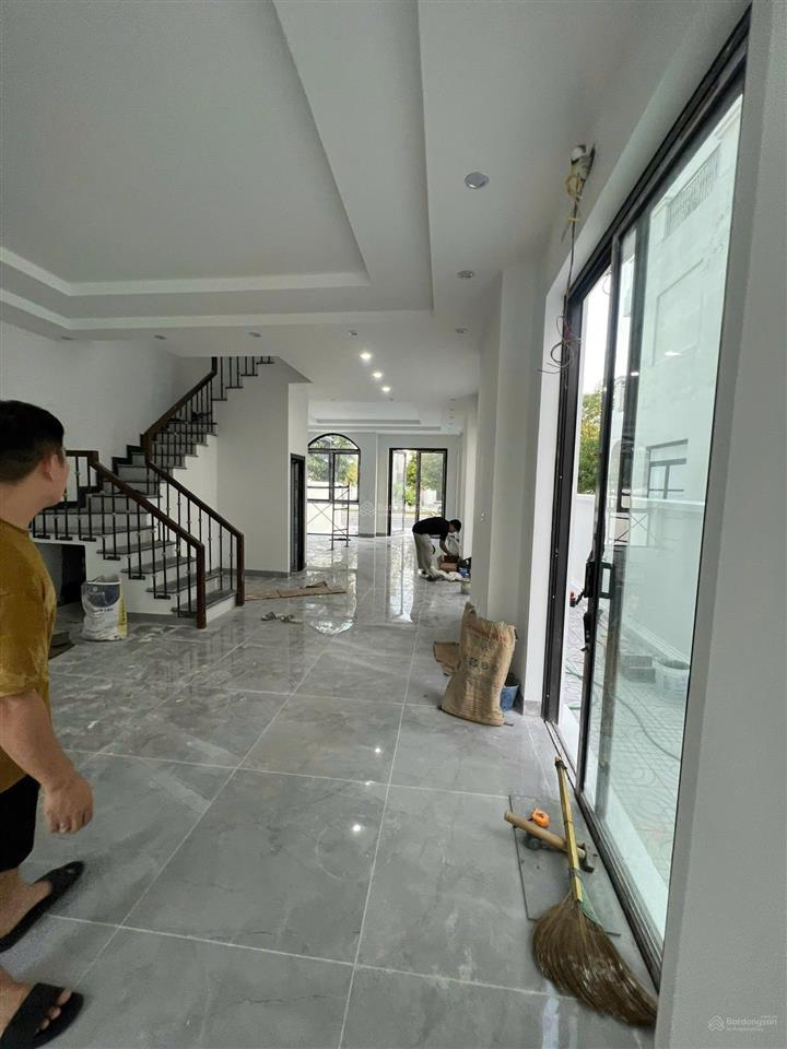 Cho thuê bt 5pn 5wc 100m2, 20 triệu vnd/th tại hải âu 02, vinhomes ocean park gia lâm