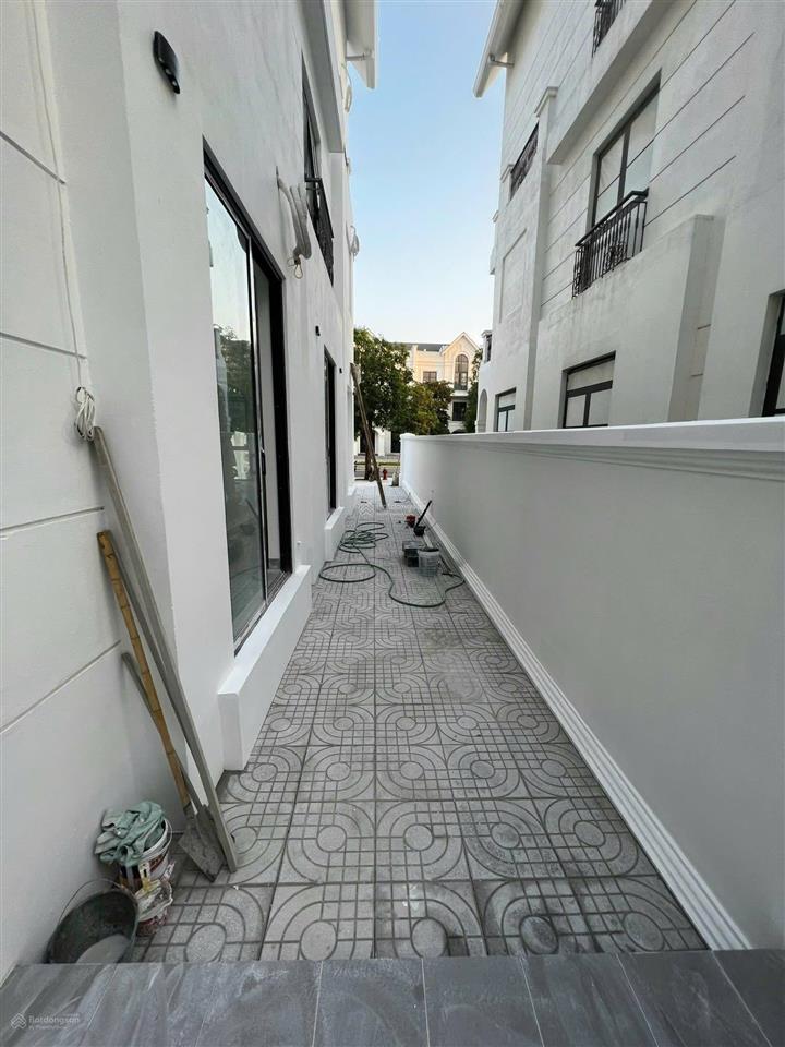 Cho thuê bt 5pn 5wc 100m2, 20 triệu vnd/th tại hải âu 02, vinhomes ocean park gia lâm