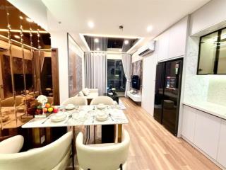 Cho thuê căn hộ 2pn full đồ vào ở ngay mã căn zr1 loại căn 2pn 2vs rộng rãi, thoáng