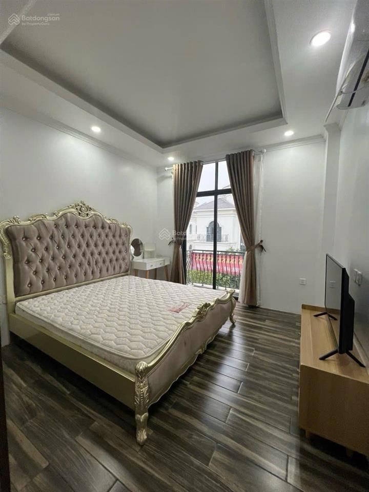 Cho thuê biệt thự hoàn thiện cả căn phân khu sao biển giá 20tr/1 tháng tại vinhomes ocean park