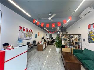 Cho thuê căn biệt thự hoàn thiện tầng 12 khu biển hồ giá 15tr/1 tháng
 0349 119 ***
