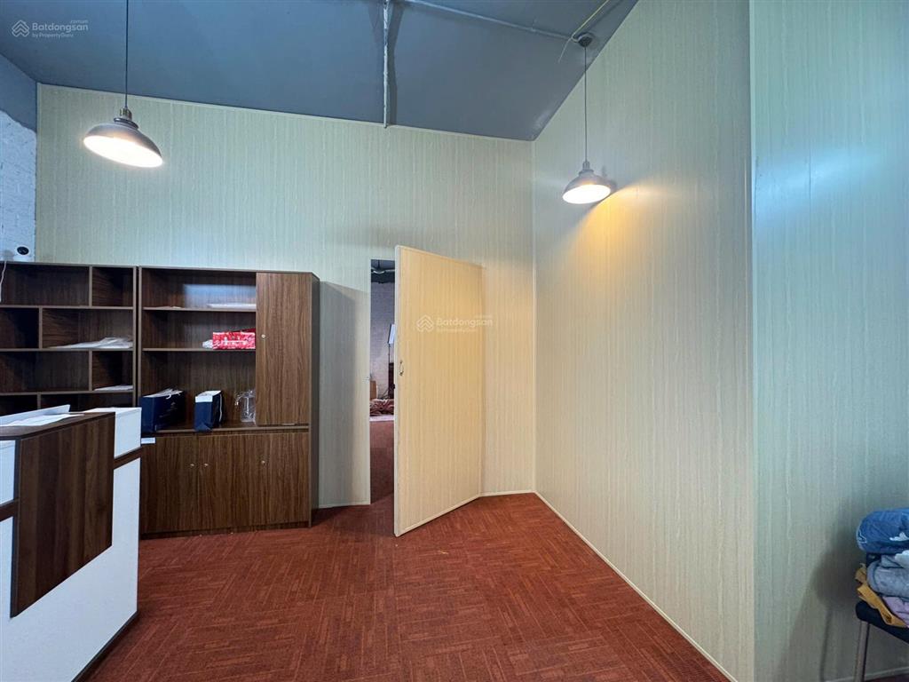 Cho thuê căn biệt thự hoàn thiện tầng 12 khu biển hồ giá 15tr/1 tháng
 0349 119 ***