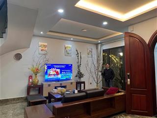 Cho thuê biệt thự song lập hoàn thiện full đồ 4pn phân khu sao biển vinhome ocean park gia lâmhn