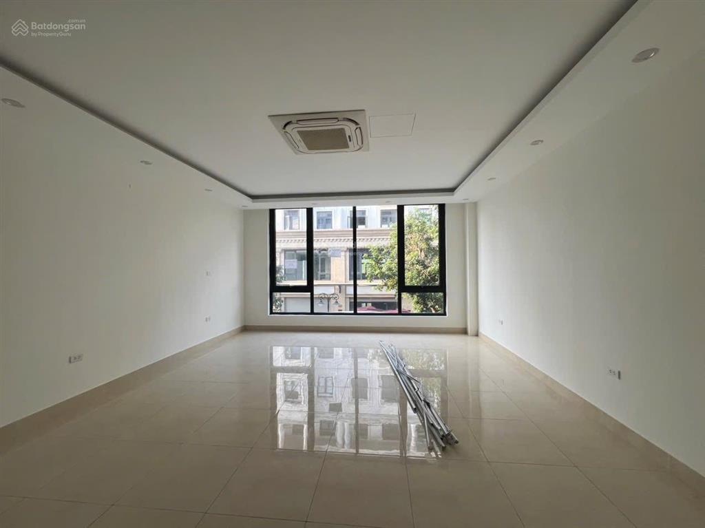 Cho thuê biệt thự hoàn thiện 5 tầng có thang máy khu hải âu giá 22tr/1 tháng