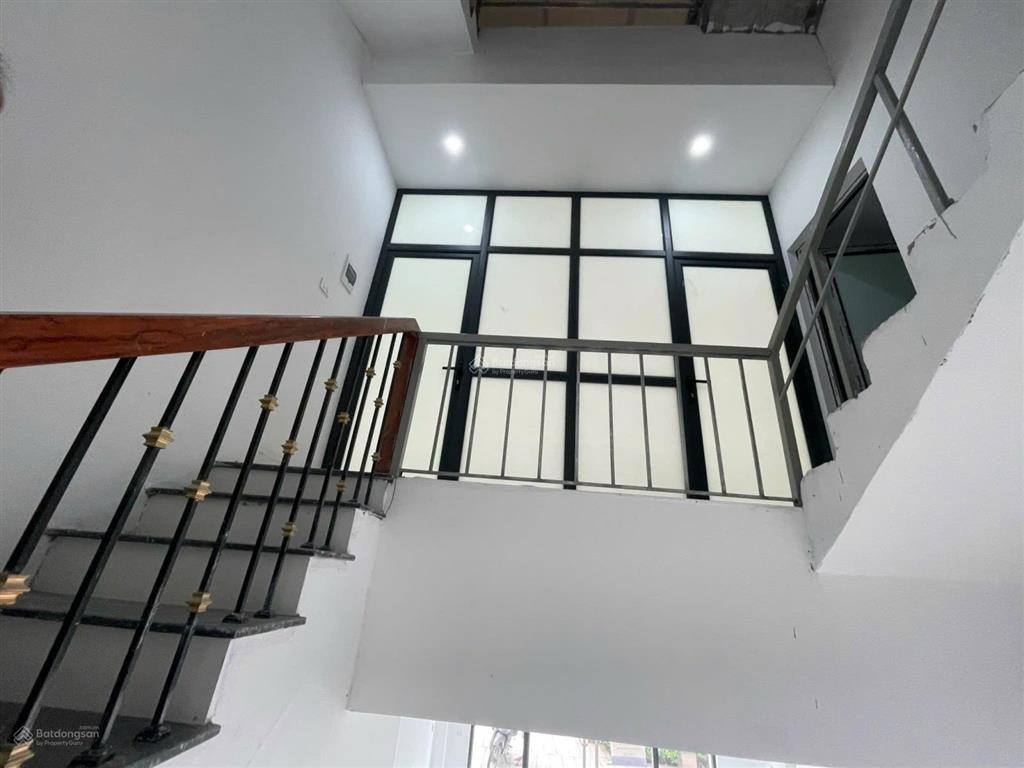 Cho thuê biệt thự hoàn thiện tầng 12 tại hải âu giá 14tr/1 tháng, vinhome ocean park 1gia lâmhn