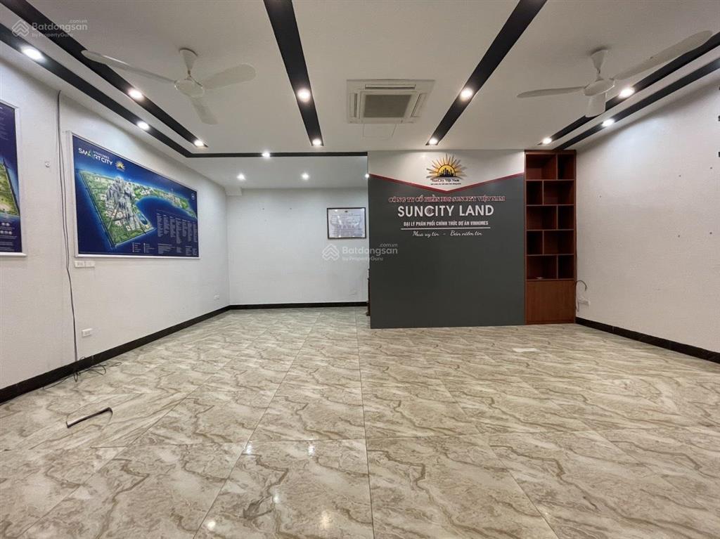 Cho thuê căn biệt thự hoàn thiện 5 tầng giá 25tr khu hải âu vinhome ocean parkgia lâmhn