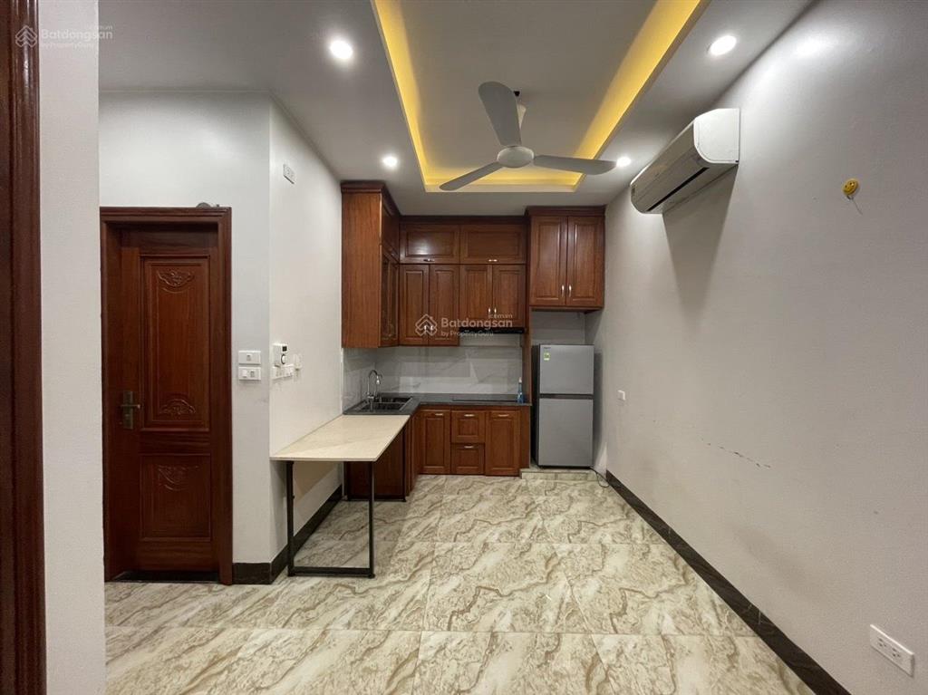Cho thuê căn biệt thự hoàn thiện 5 tầng giá 25tr khu hải âu vinhome ocean parkgia lâmhn