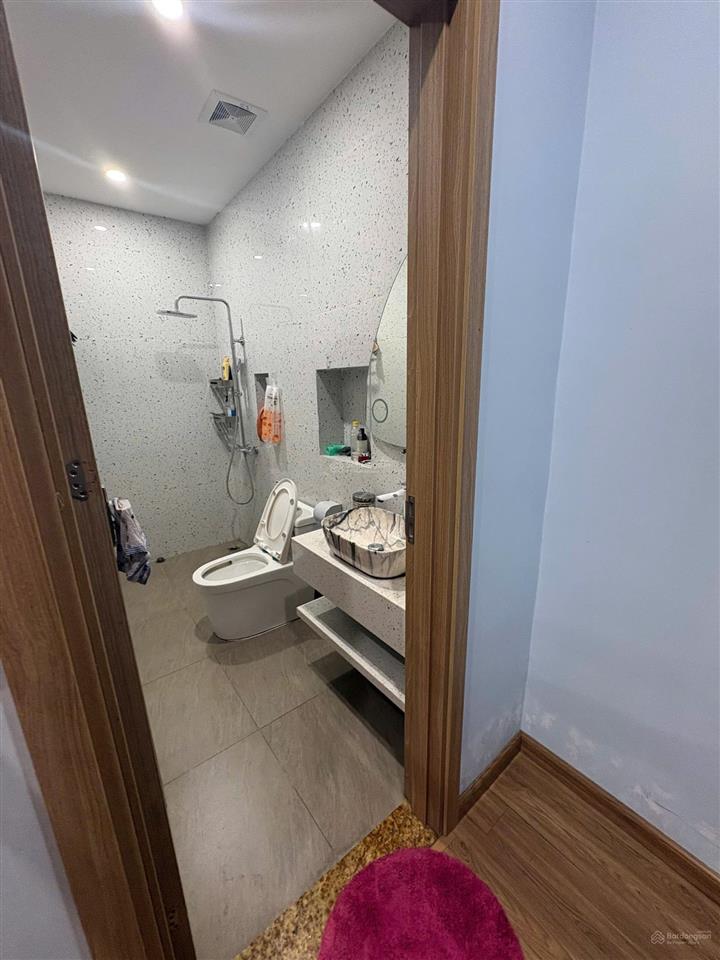 Cho thuê biệt thự hoàn thiện full đồ 35tr/1 tháng khu sao biển vinhomes ocean park  gia lâm  hn