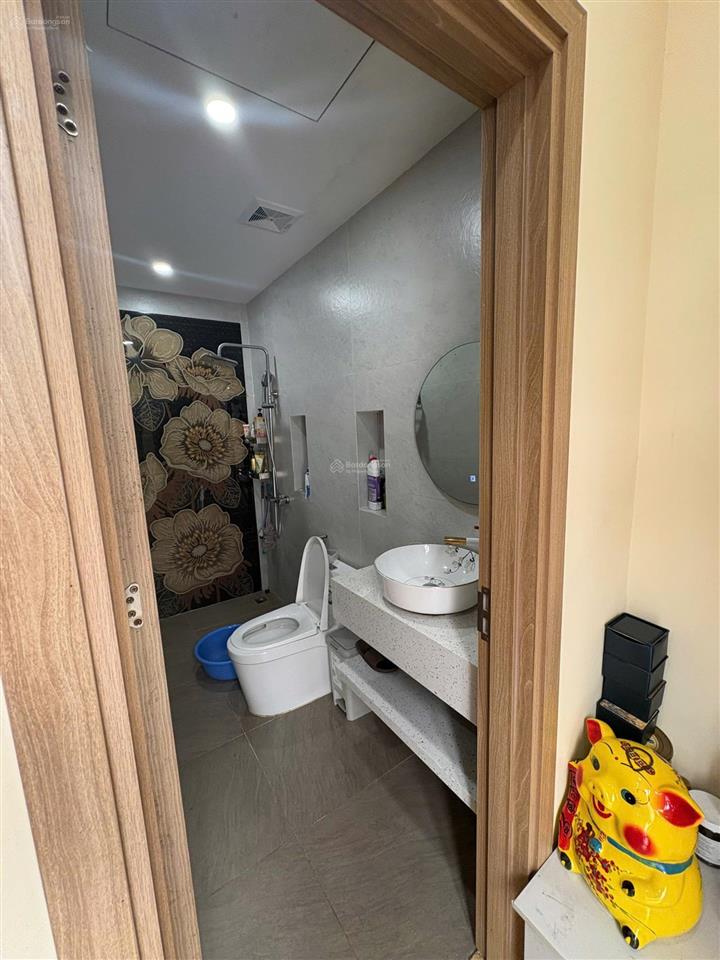 Cho thuê biệt thự hoàn thiện full đồ 35tr/1 tháng khu sao biển vinhomes ocean park  gia lâm  hn
