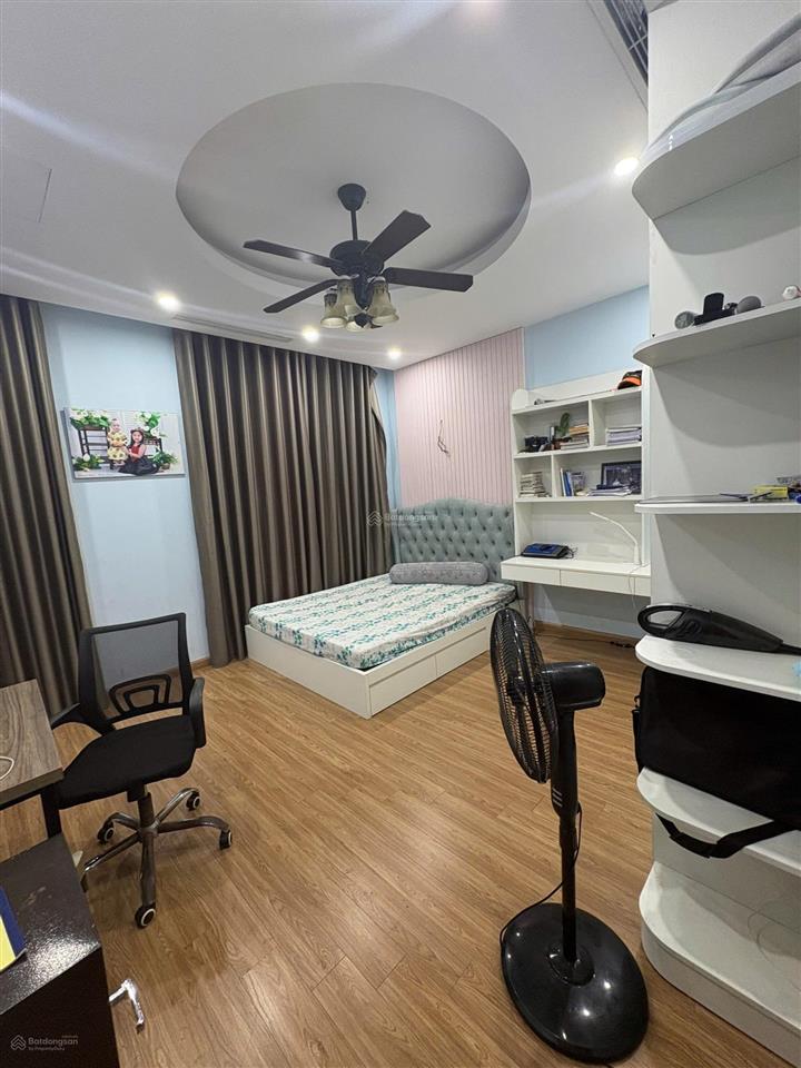 Cho thuê biệt thự hoàn thiện full đồ 35tr/1 tháng khu sao biển vinhomes ocean park  gia lâm  hn