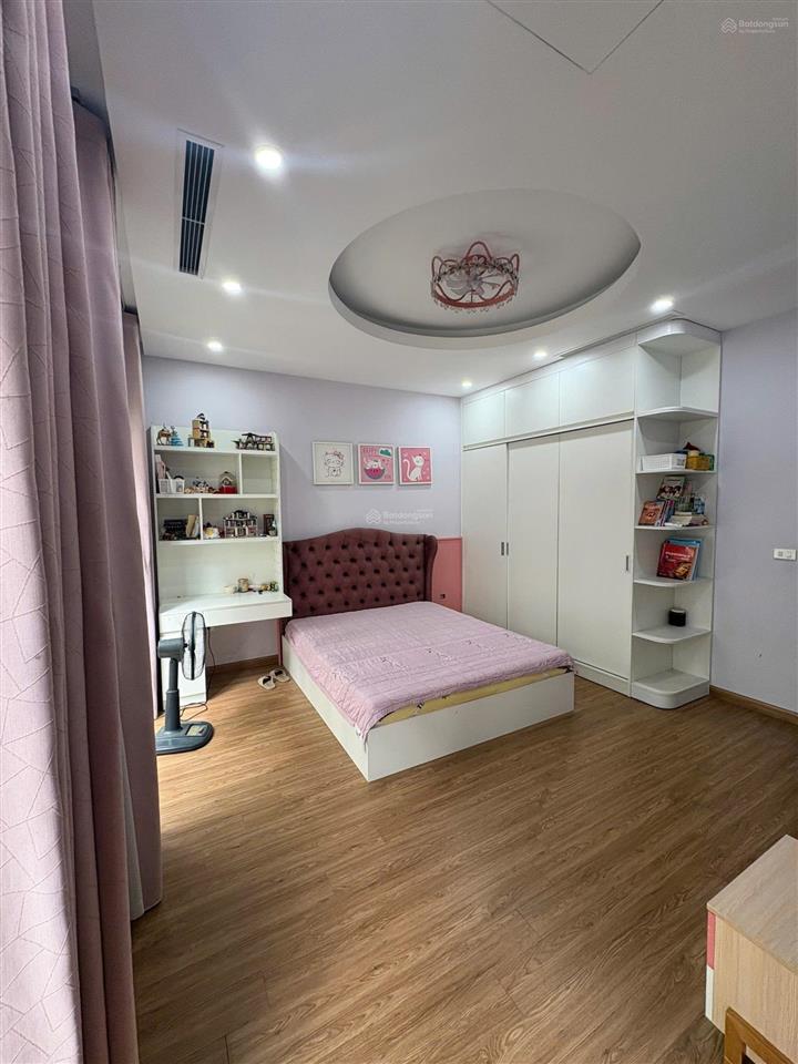 Cho thuê biệt thự hoàn thiện full đồ 35tr/1 tháng khu sao biển vinhomes ocean park  gia lâm  hn