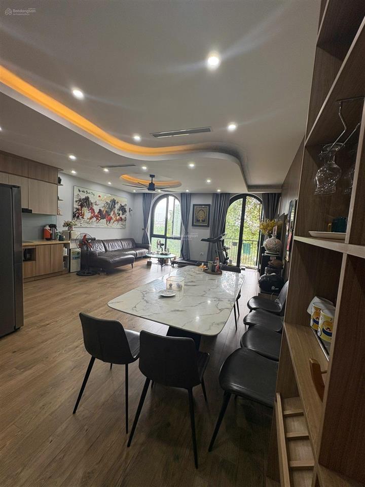 Cho thuê biệt thự hoàn thiện full đồ 35tr/1 tháng khu sao biển vinhomes ocean park  gia lâm  hn