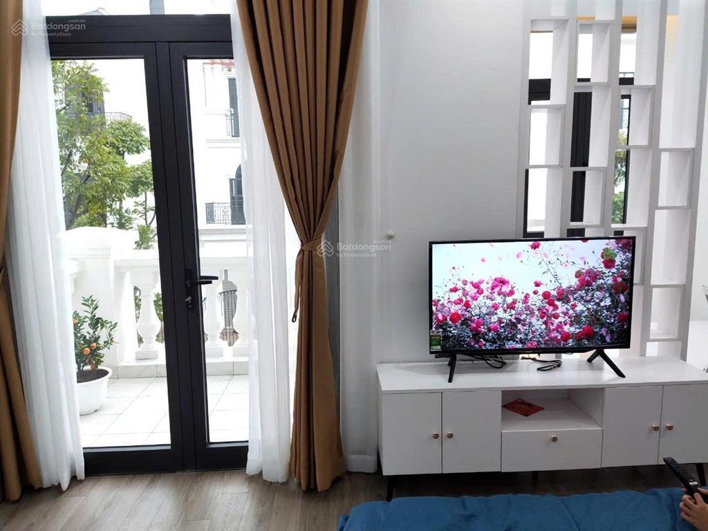 Cho thuê biệt thự hoàn thiện full đồ cả căn khu ngọc trai giá 35tr/ tháng vhop1  gia lâm  hn