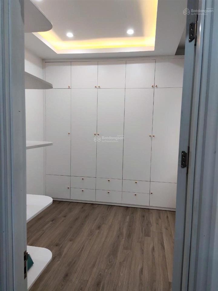 Cho thuê biệt thự hoàn thiện full đồ cả căn khu ngọc trai giá 35tr/ tháng vhop1  gia lâm  hn