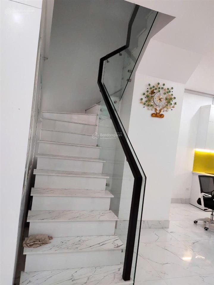 Cho thuê biệt thự hoàn thiện full đồ cả căn khu ngọc trai giá 35tr/ tháng vhop1  gia lâm  hn
