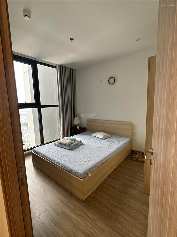 Chính chủ bán căn 2n góc tòa p4 giá 5,5 tỷ thu về vinhomes ocean park