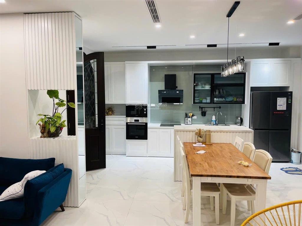 Cho thuê biệt thự sao biển hoàn thiện full đồ giá 30tr/1 tháng vinhomes ocean park  gia lâm