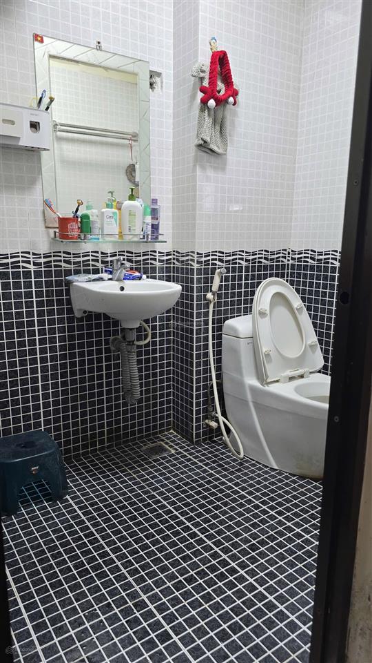 Bán căn hộ trung tâm quận 4 gần gold view diện tích đẹp dễ cho thuê