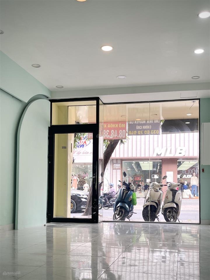 Mặt tiền nguyên căn cho thuê (lê văn sỹ, phú nhuận)