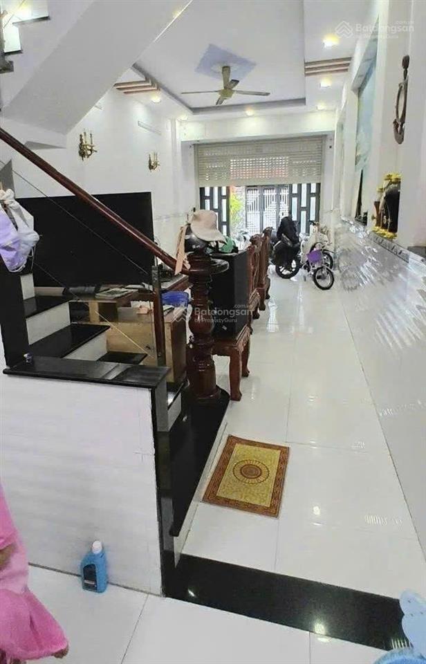 Nhà 3 tầng, khu phân lô đồng bộ,ngay sư phạm kỹ thuật, 58m2, 4pn, nhỉnh 7tỷ ,sổ sẵn,full nội thất