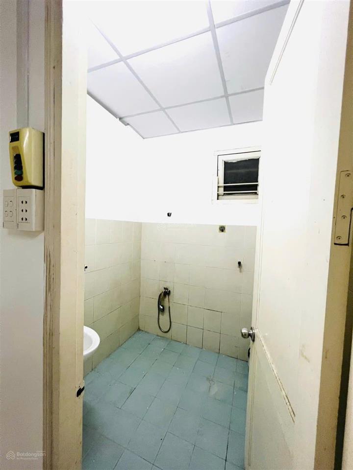 Bán chung cư lý chiêu hoàng  60 m2