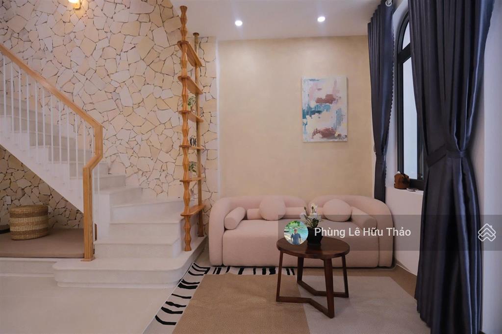 Chính chủ gửi bán nhà 3 tầng full nội thất đường dũng sĩ thanh khê, gần trường các trường đại học