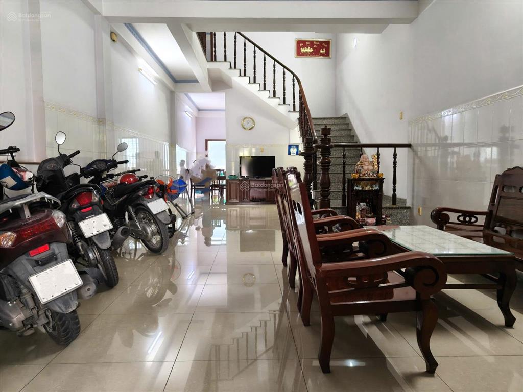 Nhà phố, khu tái định cư, sổ hồng