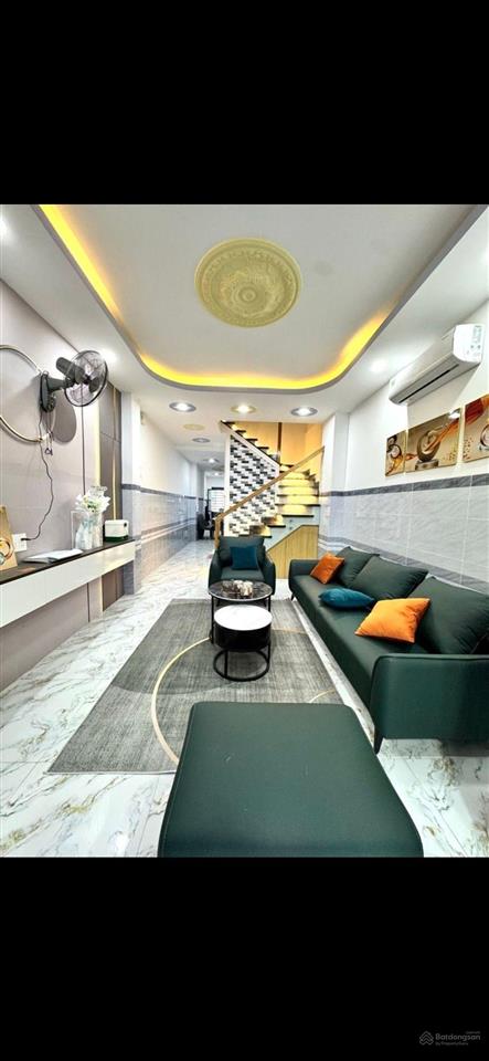 Bán nhà ,chính chù. 38m, gần siêu thị,