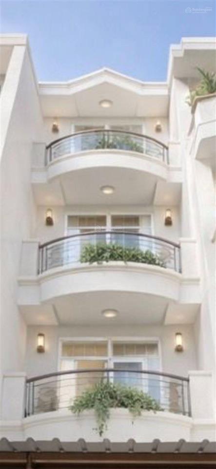Bán nhà ,chính chù. 38m, gần siêu thị,