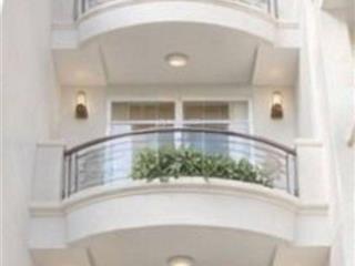 Bán nhà ,chính chù. 38m, gần siêu thị,