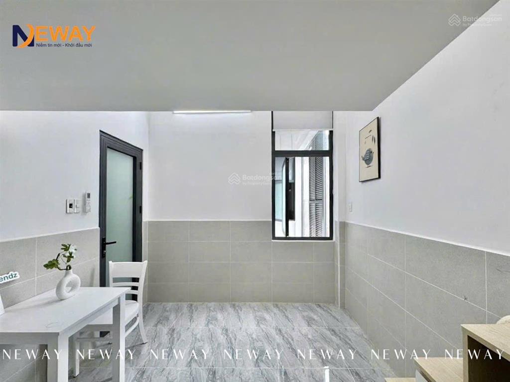 Giảm giá toà phòng trọ mới xây 27m2  full nội thất / gác cao gần lũy bán bích