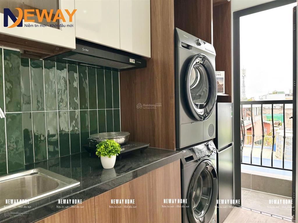 Studio ban công 30m2 đầy đủ nội thất  luỹ bán bích  mới xây cực đẹp  nhanh tay gọi ngay