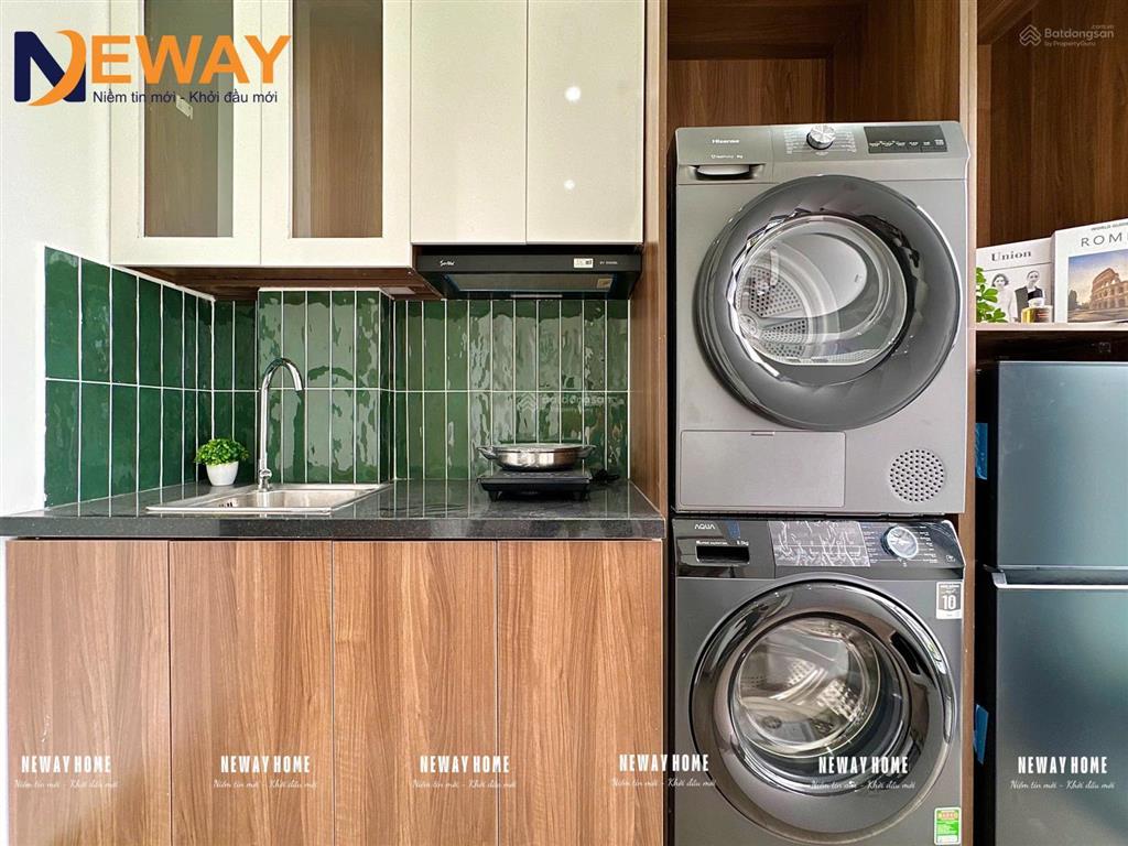 Studio ban công 30m2 đầy đủ nội thất  luỹ bán bích  mới xây cực đẹp  nhanh tay gọi ngay