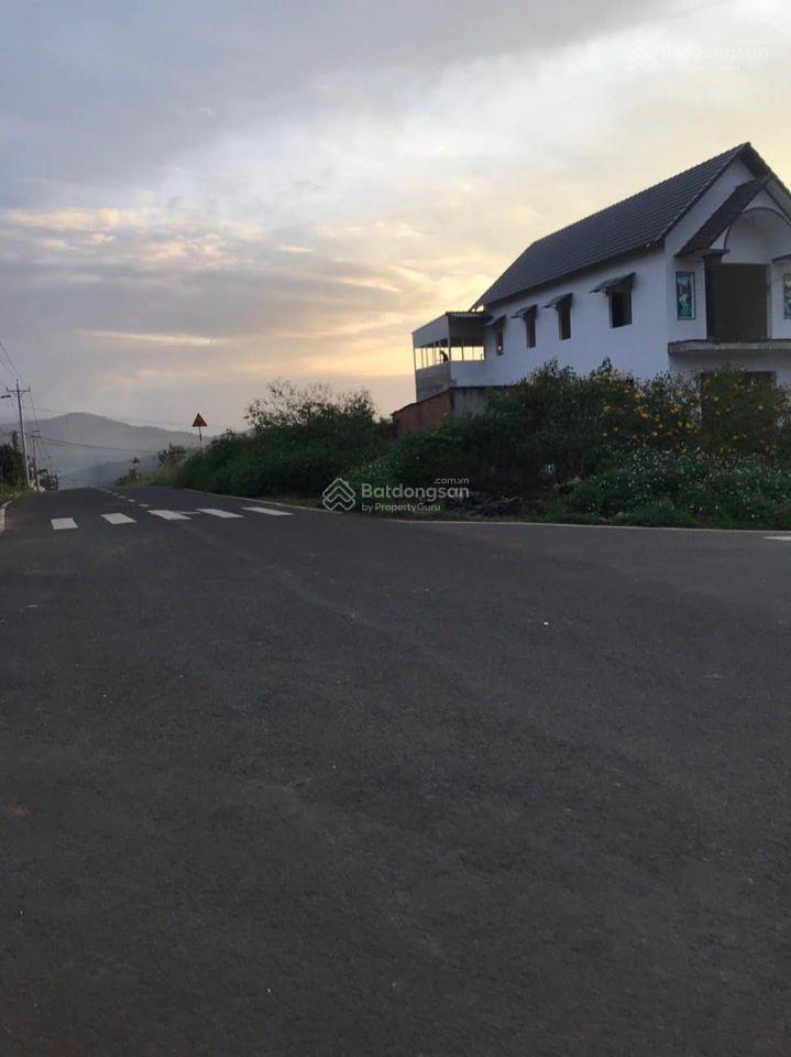 Bán đất full thổ cư đường hùng vương  thuộc trung tâm thị trấn di linh 486m2