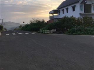 Bán đất full thổ cư đường hùng vương  thuộc trung tâm thị trấn di linh 486m2