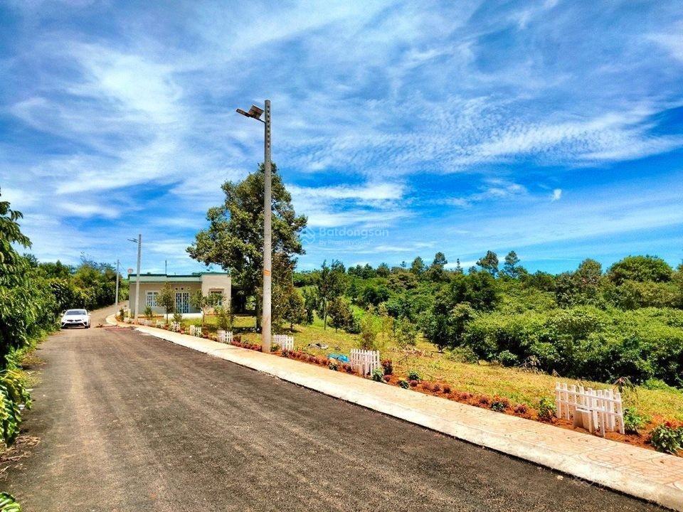 Bán đất full thổ cư đường hùng vương  thuộc trung tâm thị trấn di linh 486m2