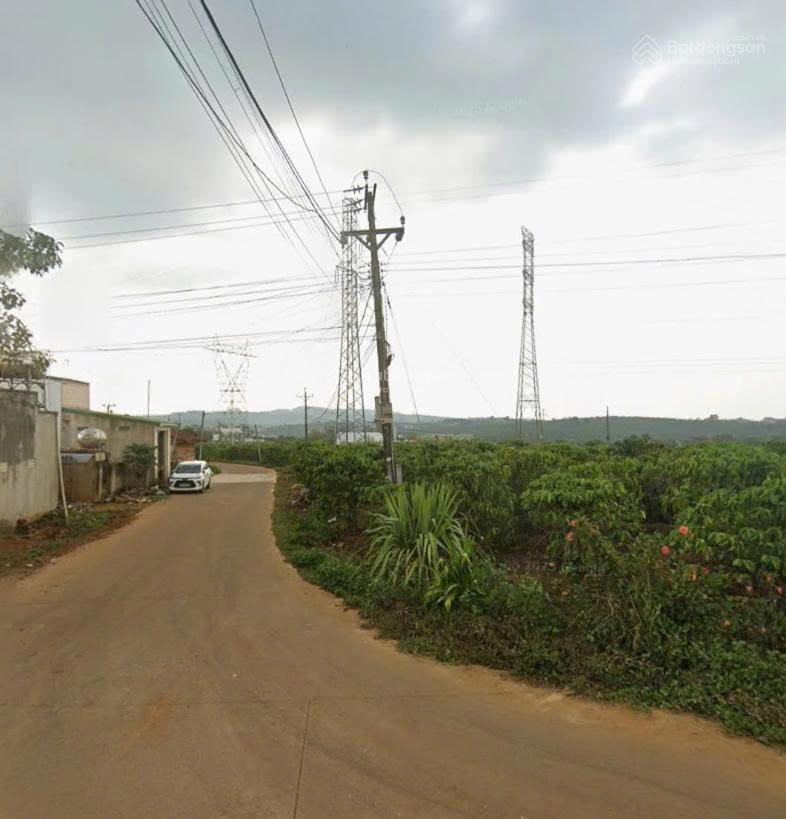 Bán đất 1510.98m² có sẵn 400m² thổ cư ngang 10m giá 18 tỷ tại xã di linh