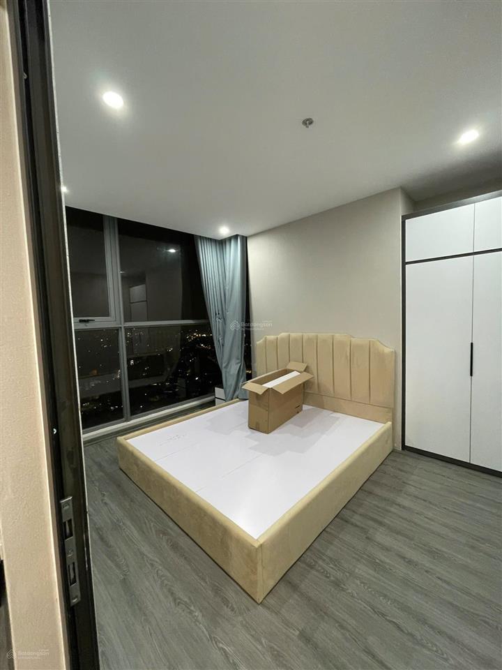 Mình chính chủ cần cho thuê lại 2pn2vs  full nội thất, chung cư ruby hạ long  chỉ 6,8 triệu