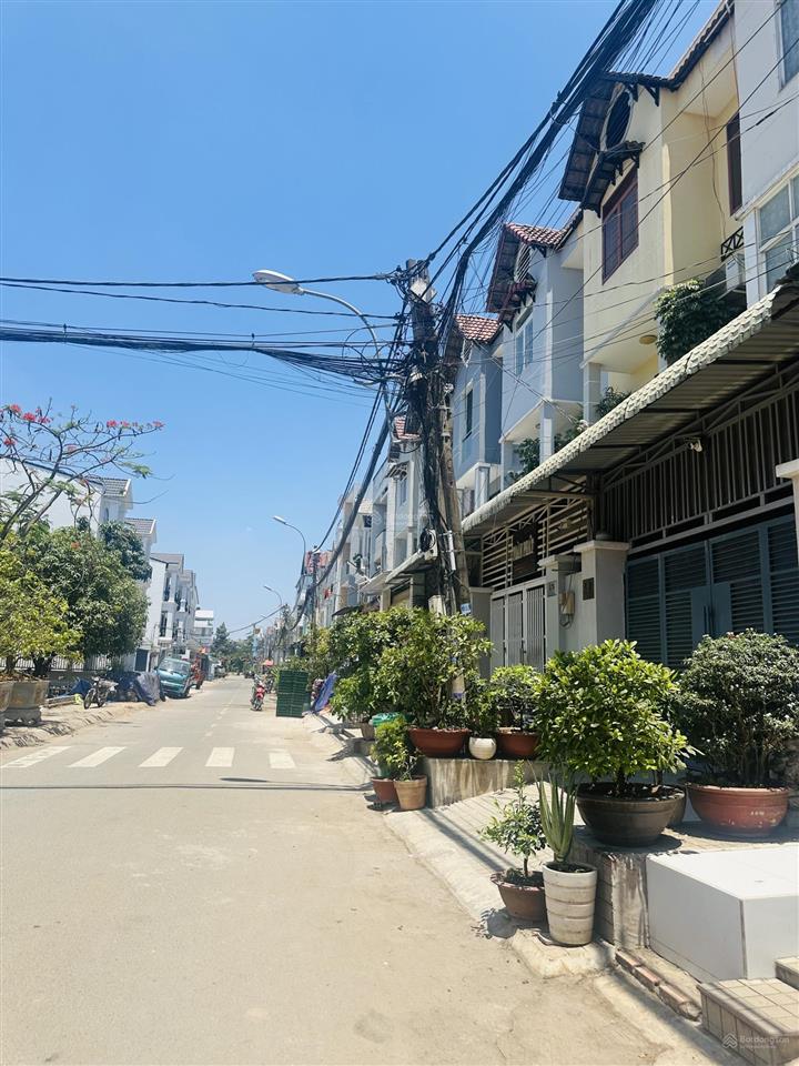 Bán đất mặt tiền đường số 21, bình chiểu  100m2  giá 5.5 tỷ