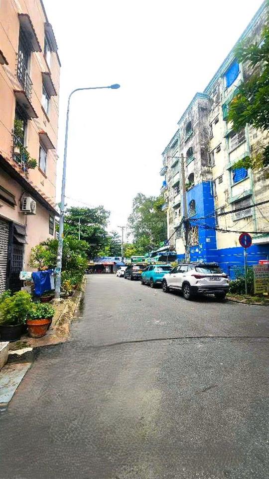 Hiếm có! căn hộ dịch vụ 5 tầng, 9 phòng ngủ, ngay công viên lê thị riêng, ga metro 2. quận 10