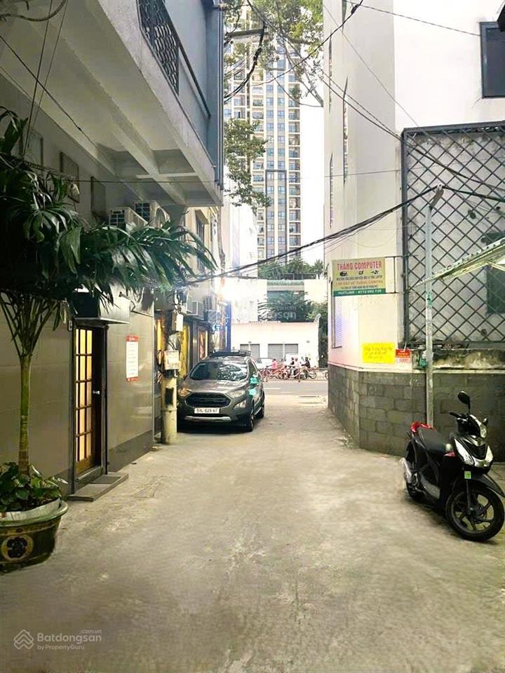 Bán nhà ba tháng hai quận 10, cạnh hà đô, xe hơi đỗ cửa, 1 trệt 3 lầu, 90m2 sử dụng, giá tốt hiếm