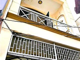 Bất ngờ nhà giá 4,2 tỷ, 46m2, cách mạng tháng 8, quận 10. nhấp nháy sẽ có chủ sở hữu ngay.