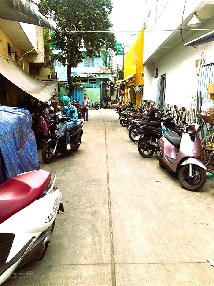Bất ngờ nhà 46m2, cách mạng tháng 8, quận 10. nhấp nháy sẽ có chủ sở hữu ngay