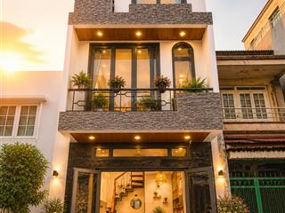 Nhà quận 10 gần nguyễn tri phương trệt 2 lầu 2pn hẻm 4m thông an ninh cao ấm cúng