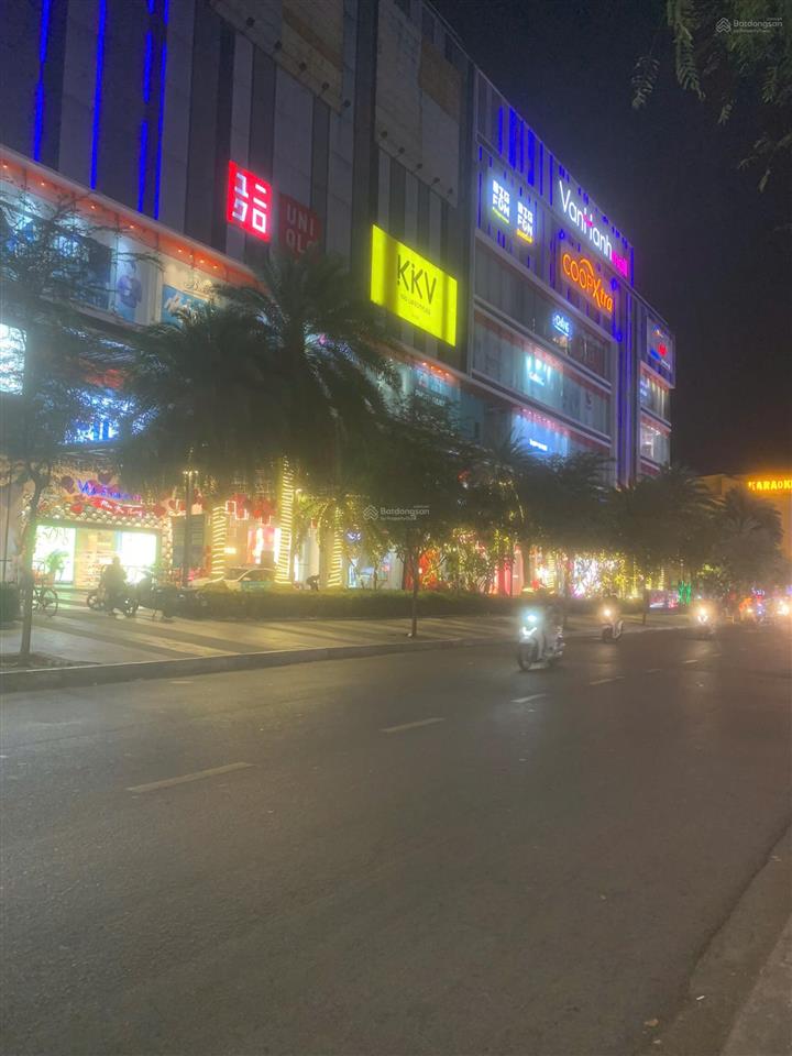 Nhà quận 10 sát điện biên phủ trệt lầu mới ban công rộng gần hà đô giá rẻ nhỉnh 3 tỷ