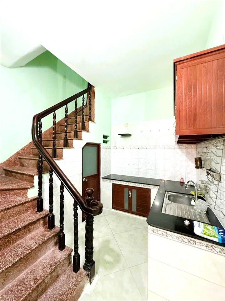 Nhà bàn cờ quận 3 hẻm xe hơi. 3 tầng sân thượng kiên cố cực hiếm chỉ nhỉnh 5 tỷ