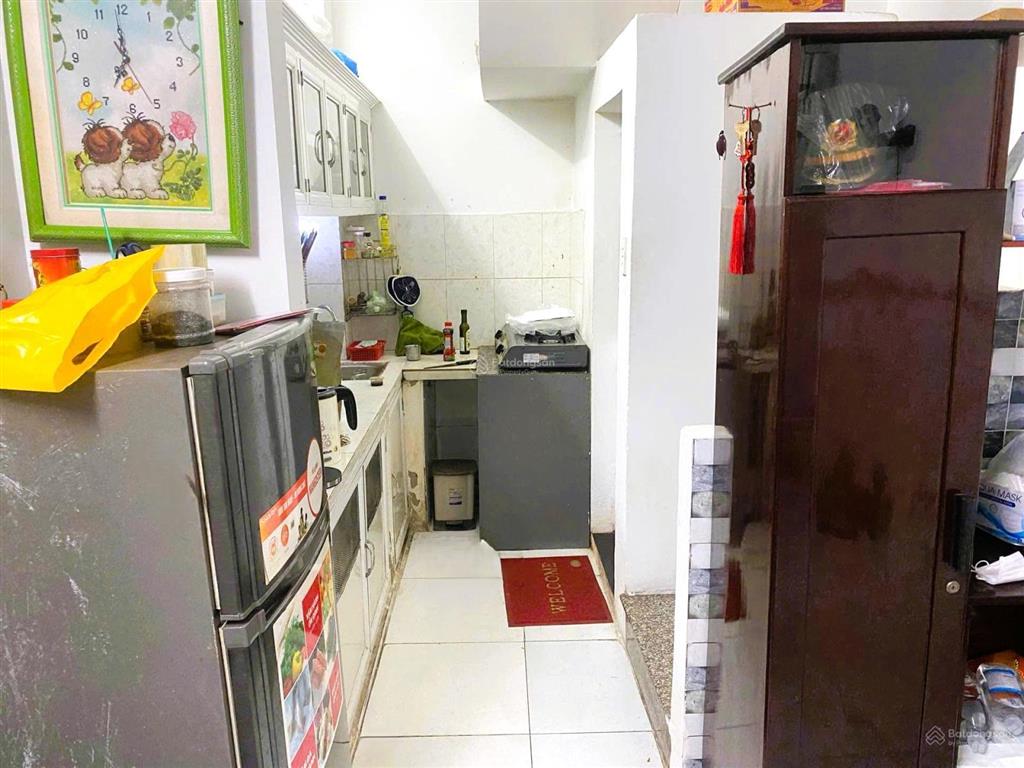 Nhà lý thái tổ quận 3. ba tầng gần nowzone chỉ nhỉnh 5 tỷ cực hiếm cần bán gấp